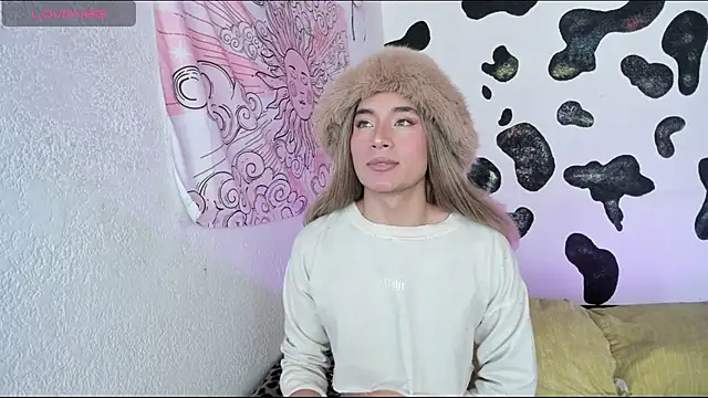 Snapshot of brihanna_cooper chatting on December 2025 01:20:01 PM brihanna cooper online show from December 2025 01:20:01 PM