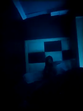 Snapshot of TinnyVsGiant chatting on September 2025 08:34:02 PM TinnyVsGiant online show from September 2025 08:34:02 PM