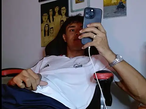 Snapshot of Nash_Fire chatting on October 2025 12:03:01 AM Nash Fire online show from October 2025 12:03:01 AM