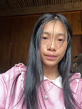 EmLy02 online show from September 2025 01:43:01 AM