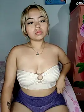 Snapshot of Emily__Hott chatting on September 2025 03:30:02 AM Emily  Hott online show from September 2025 03:30:02 AM