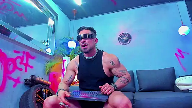 Snapshot of dennis_cox1 chatting on September 2025 03:50:02 AM dennis cox1 online show from September 2025 03:50:02 AM