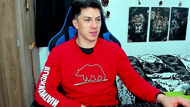 javiersexymann online show from December 2024 10:58:01 PM