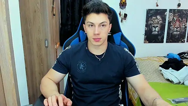 javiersexymann online show from December 2024 05:59:02 PM