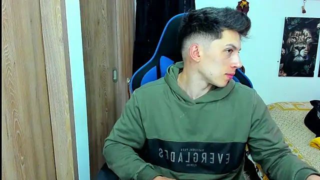 javiersexymann online show from January 2025 07:57:01 PM