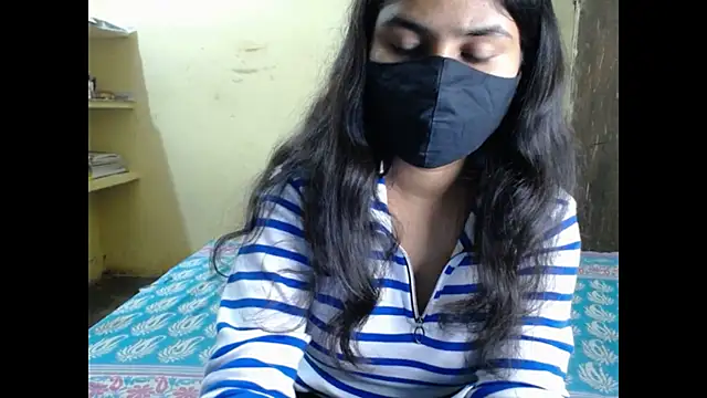 Snapshot of Vanya_7 chatting on October 2025 04:53:02 PM Vanya 7 online show from October 2025 04:53:02 PM