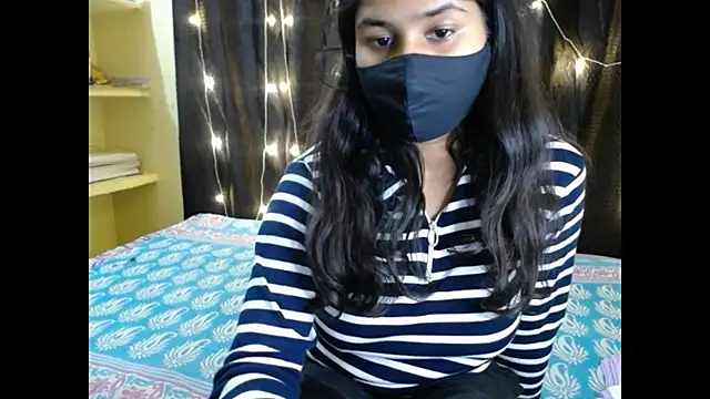 Snapshot of Vanya_7 chatting on November 2025 08:54:01 PM Vanya 7 online show from November 2025 08:54:01 PM