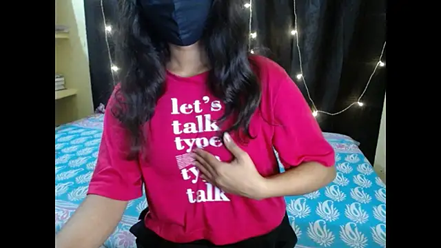 Snapshot of Vanya_7 chatting on November 2025 07:40:02 AM Vanya 7 online show from November 2025 07:40:02 AM