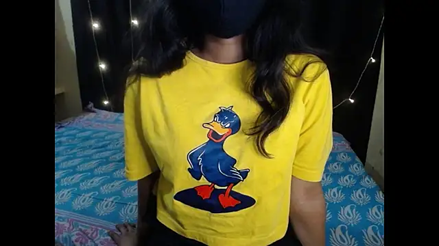 Snapshot of Vanya_7 chatting on November 2025 07:52:01 AM Vanya 7 online show from November 2025 07:52:01 AM