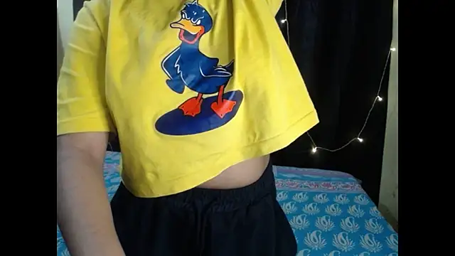 Snapshot of Vanya_7 chatting on November 2025 07:57:01 PM Vanya 7 online show from November 2025 07:57:01 PM