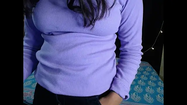 Snapshot of Vanya_7 chatting on November 2025 11:24:01 AM Vanya 7 online show from November 2025 11:24:01 AM