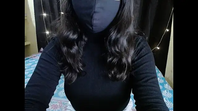 Snapshot of Vanya_7 chatting on November 2025 11:36:02 AM Vanya 7 online show from November 2025 11:36:02 AM