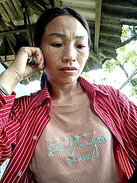 lucybaby00 online show from May 2026 02:51:02 AM