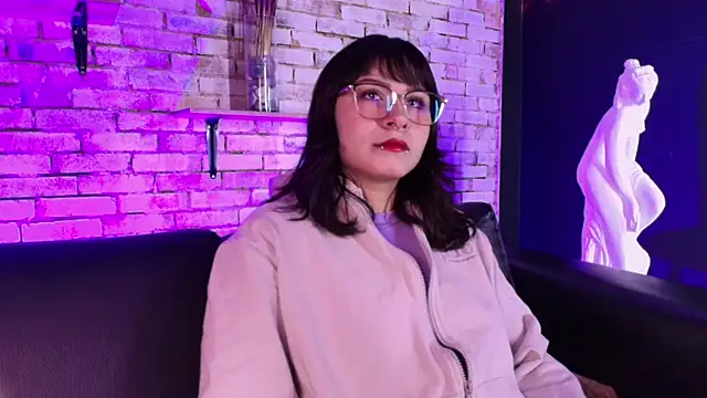 kitty malach online show from February 2026 03:25:02 AM