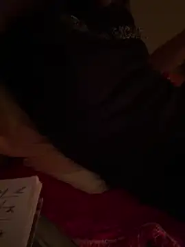 Snapshot of HaltBrand chatting on February 2026 01:54:01 AM HaltBrand online show from February 2026 01:54:01 AM