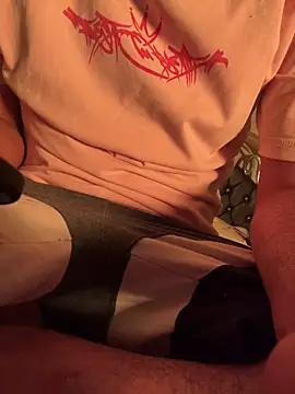 Snapshot of HaltBrand chatting on February 2026 02:30:01 AM HaltBrand online show from February 2026 02:30:01 AM