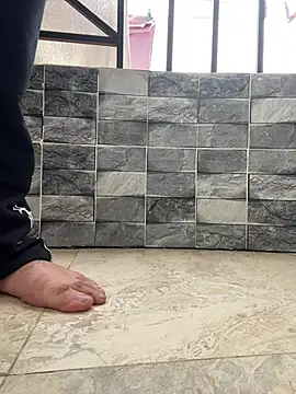 Snapshot of HaltBrand chatting on February 2026 08:13:01 AM HaltBrand online show from February 2026 08:13:01 AM