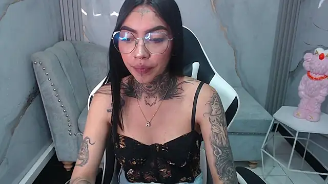 Snapshot of Ashley_Blum_v chatting on September 2025 07:38:01 PM Ashley Blum v online show from September 2025 07:38:01 PM