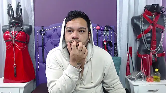 Snapshot of Stevens_db chatting on November 2025 08:42:01 PM Stevens db online show from November 2025 08:42:01 PM