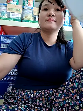 Snapshot of _Babyrose_ chatting on September 2025 06:01:02 AM Babyrose online show from September 2025 06:01:02 AM