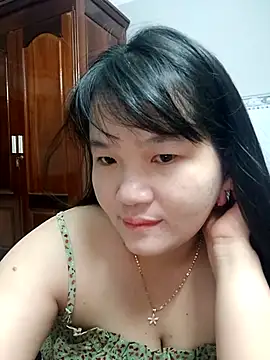 Snapshot of _Babyrose_ chatting on September 2025 04:07:01 PM Babyrose online show from September 2025 04:07:01 PM
