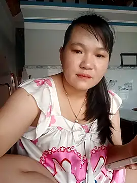 Snapshot of _Babyrose_ chatting on October 2025 06:02:02 AM Babyrose online show from October 2025 06:02:02 AM