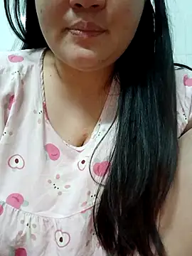 Snapshot of _Babyrose_ chatting on May 2026 05:21:01 PM Babyrose online show from May 2026 05:21:01 PM