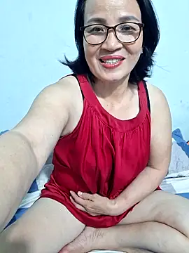   Mihmih   online show from December 2025 04:41:02 AM