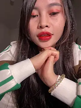 Snapshot of Lissa_xinh09 chatting on October 2025 02:18:02 PM Lissa xinh09 online show from October 2025 02:18:02 PM