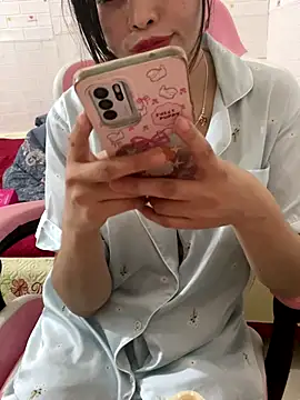 Snapshot of Lissa_xinh09 chatting on October 2025 04:36:01 AM Lissa xinh09 online show from October 2025 04:36:01 AM