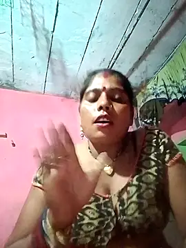 sanjna sharmaa online show from October 2025 04:02:01 PM