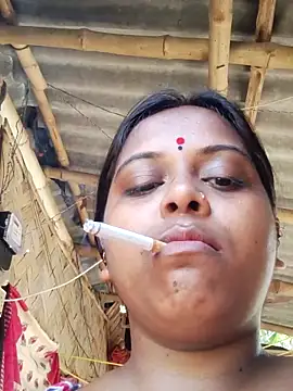 Hot-Show2 online show from October 2025 04:24:01 AM