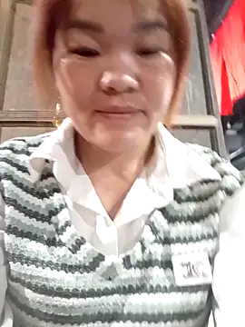 sukabae00 online show from October 2025 07:03:01 PM