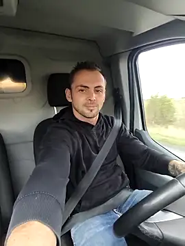 papichulo0099 online show from November 2025 06:25:01 AM