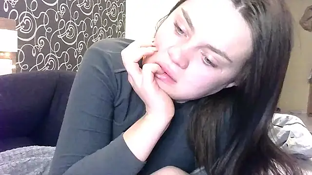 Bonny Candy online show from November 2025 01:11:01 AM