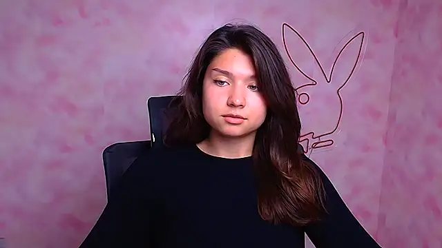 Snapshot of Sandra_Curly chatting on September 2025 05:56:02 PM Sandra Curly online show from September 2025 05:56:02 PM