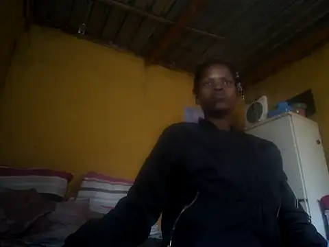 Caramelchick01 online show from September 2025 07:45:01 AM