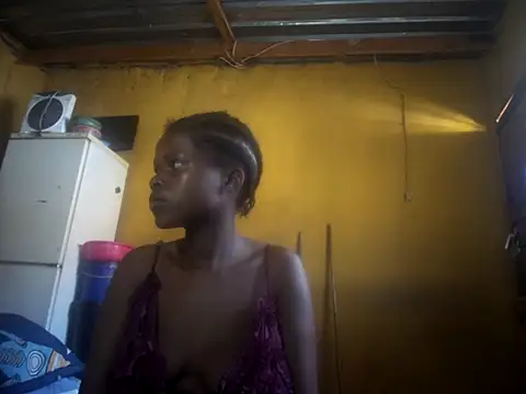 Caramelchick01 online show from October 2025 06:55:01 AM