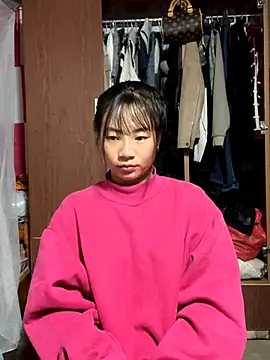 AAANINE22 online show from September 2025 07:34:02 AM