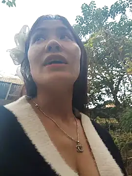 TinTim02 online show from December 2025 10:00:01 AM