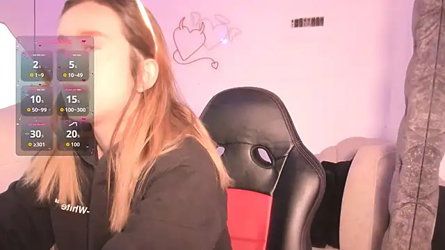 kristal joi dl online show from September 2025 12:40:01 PM