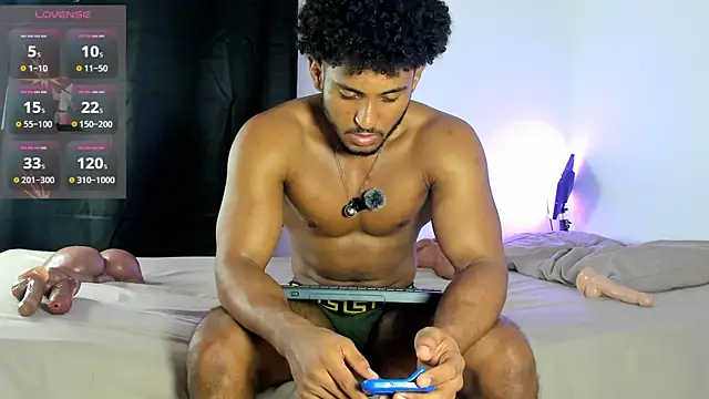 zarek lux online show from October 2025 12:28:01 PM