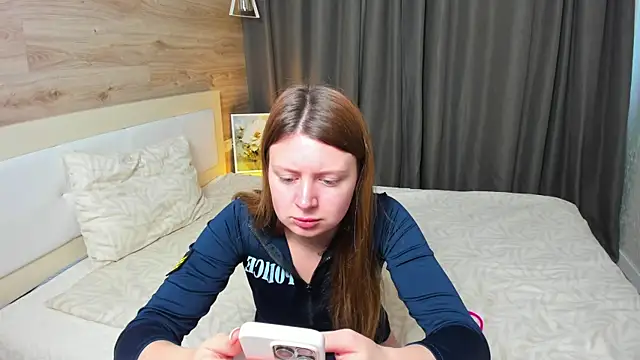 Babyy Lynaa online show from November 2025 06:46:02 AM