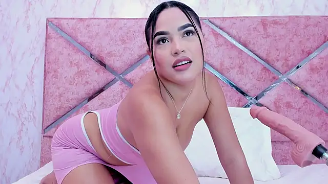 HOT EMIILY  online show from October 2025 11:32:02 AM