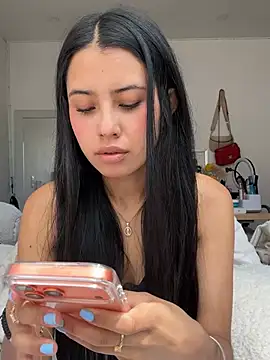 Snapshot of Victoria_alson chatting on July 2026 03:32:01 PM Victoria alson online show from July 2026 03:32:01 PM