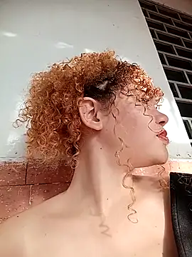 SirenRouge 69 online show from September 2025 09:27:01 PM