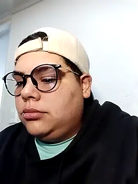 Hailey Curvy online show from November 2025 08:22:02 PM