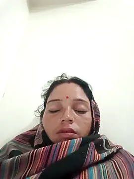 Dikchahot online show from November 2025 10:09:02 PM