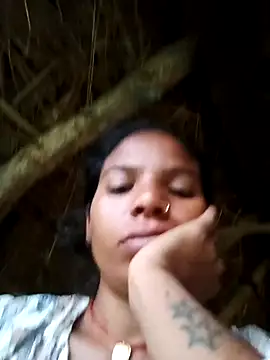 Rubi sarma online show from September 2025 12:33:02 AM