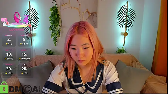 Snapshot of Aisi_18 chatting on October 2025 08:28:01 AM Aisi 18 online show from October 2025 08:28:01 AM